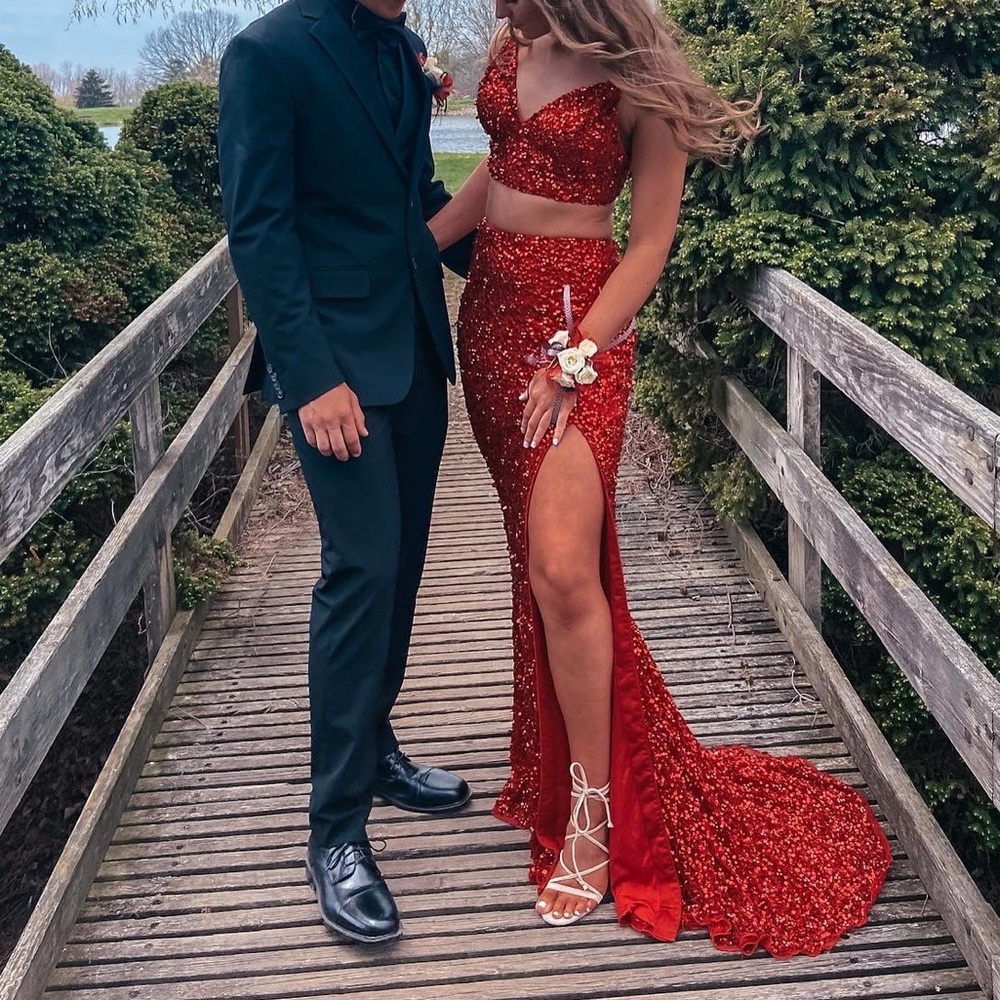 Sherri Hill Red Dress